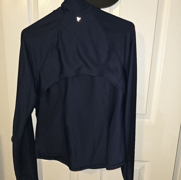Old Navy Active PowerSoft Full Zip Jackets EUC, size L - Picture 2 of 7